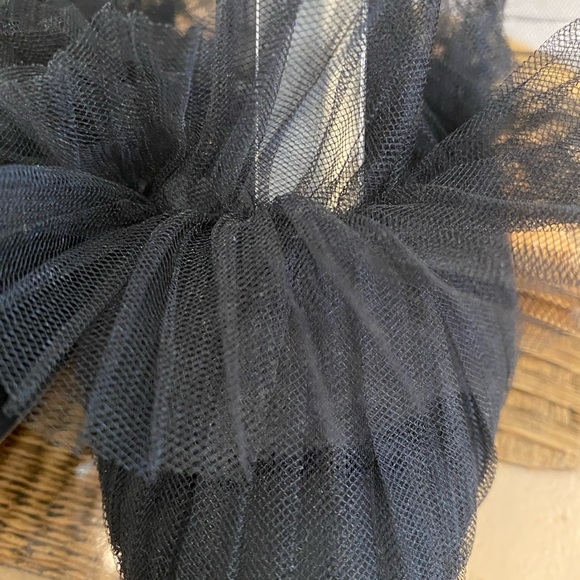 Circus-NY Sam Edelman,PointedToe Gauzy Ruffle Dress Ankle Strap Heels,Blk Size 8 - Picture 3 of 13